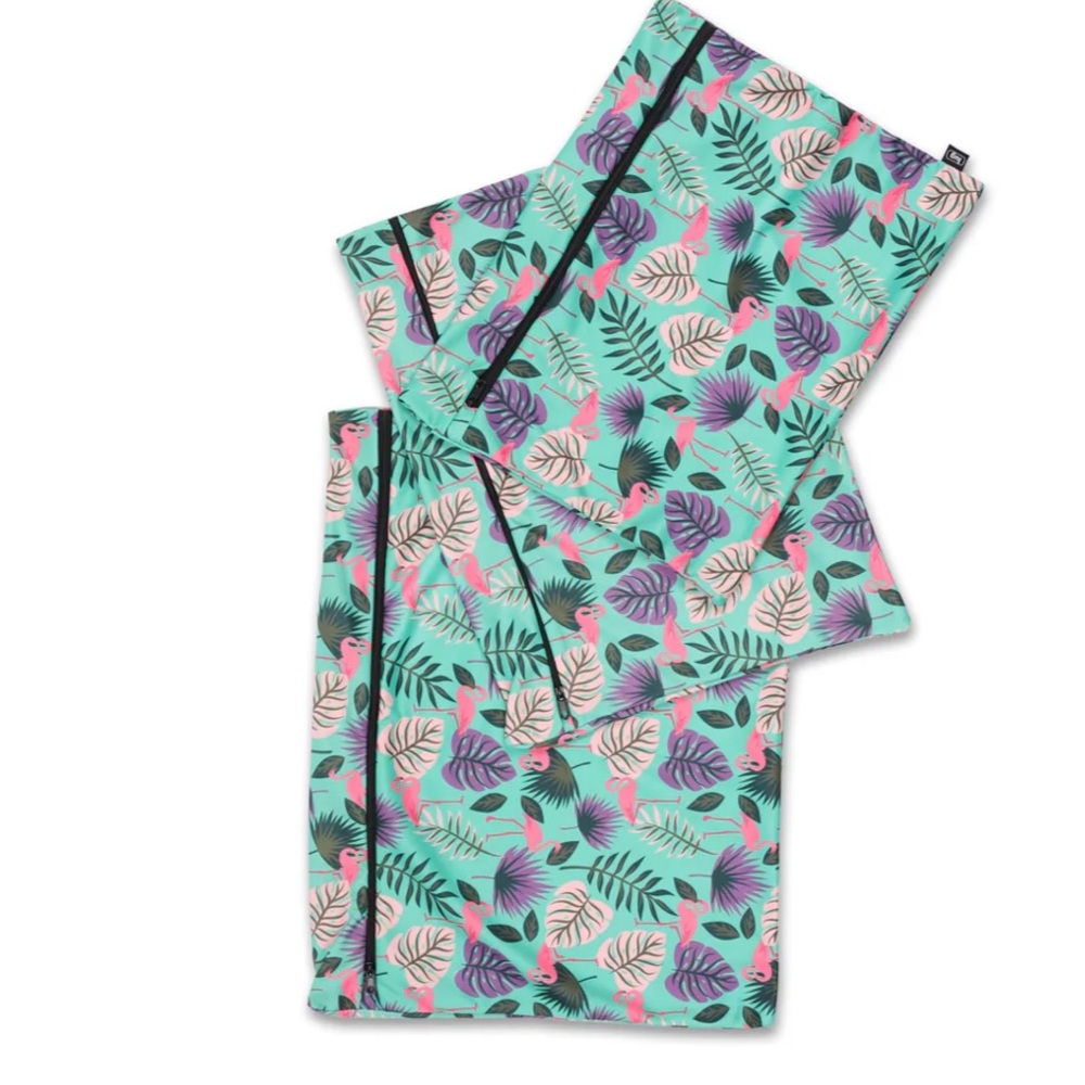 NIP Lug Tricycle 3 Piece Multi Size Storage Bags / Laundry Bag in Flamingo Mint